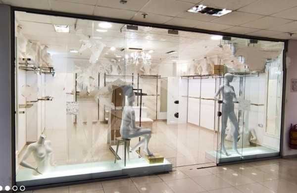 Магазин в Пловдив, Център - 65 кв.м за 654 €/кв.м - Снимка #1