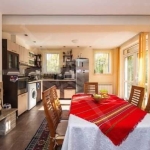 Дава се под наем Къща в с. Гълъбово, Област Пловдив - 186 кв.м за 1150 € - Снимка #1