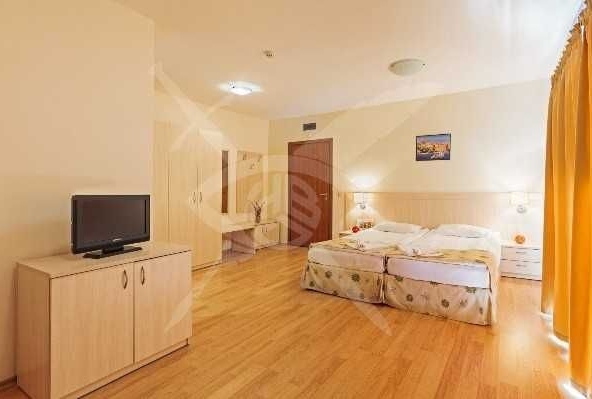 Дава се под наем Едностаен апартамент в Созопол - 44 кв.м за 62800 € - Снимка #1