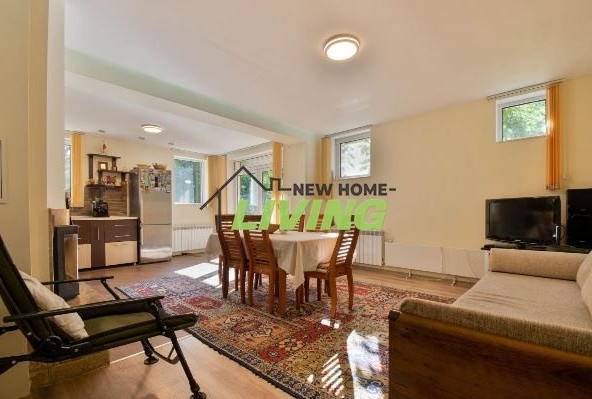 Къща в с. Гълъбово, Област Пловдив - 186 кв.м за 902 €/кв.м - Снимка #1