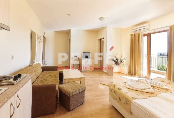 Двустаен апартамент в Созопол - 49 кв.м за 1143 €/кв.м - Снимка #1