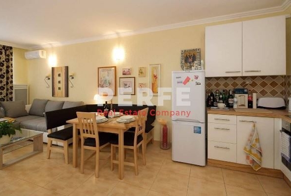 Двустаен апартамент в к.к. Слънчев бряг - 64 кв.м за 1250 €/кв.м - Снимка #1