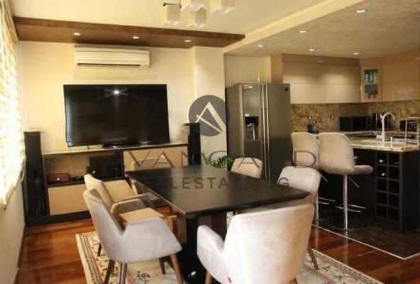 Четиристаен апартамент в Пловдив, Кючук Париж - 193 кв.м за 2167 €/кв.м - Снимка #1