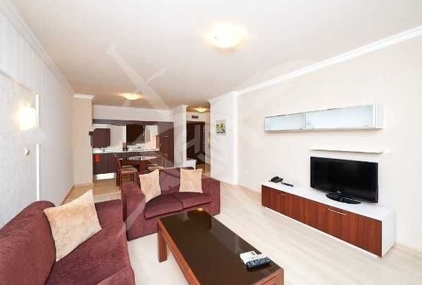 Двустаен апартамент в Поморие - 98 кв.м за 1041 €/кв.м - Снимка #1