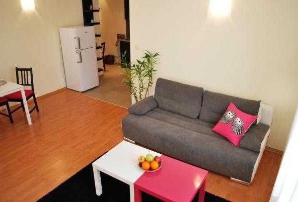 Дава се под наем Двустаен апартамент в София, Борово - 66 кв.м за 398.82 € - Снимка #1