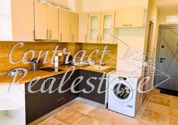 Дава се под наем Едностаен апартамент в Варна, Виница - 30 кв.м за 306 € - Снимка #1