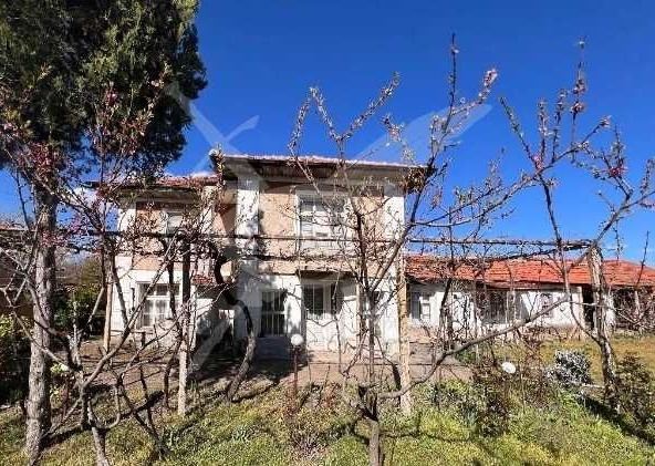 Къща в с. Стрелци, Област Пловдив - 165 кв.м за 155 €/кв.м - Снимка #1