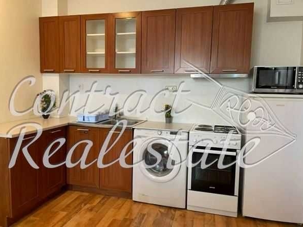 Дава се под наем Двустаен апартамент в Варна, Зимно кино Тракия - 55 кв.м за 382.5 € - Снимка #1