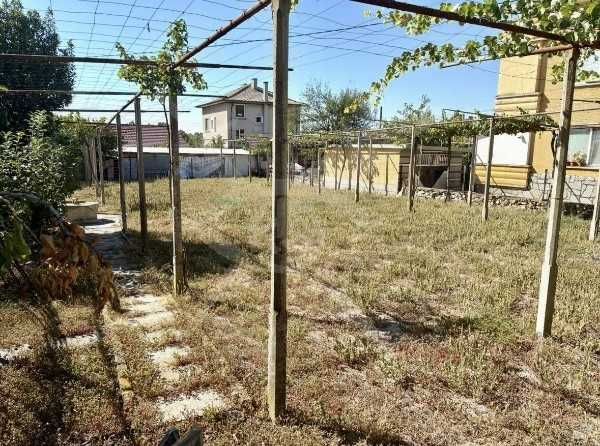 Парцел в Хисаря - 515 кв.м за 107 €/кв.м - Снимка #1