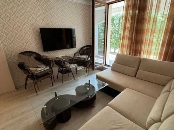 Тристаен апартамент в к.к. Слънчев бряг - 68 кв.м за 1442 €/кв.м - Снимка #1