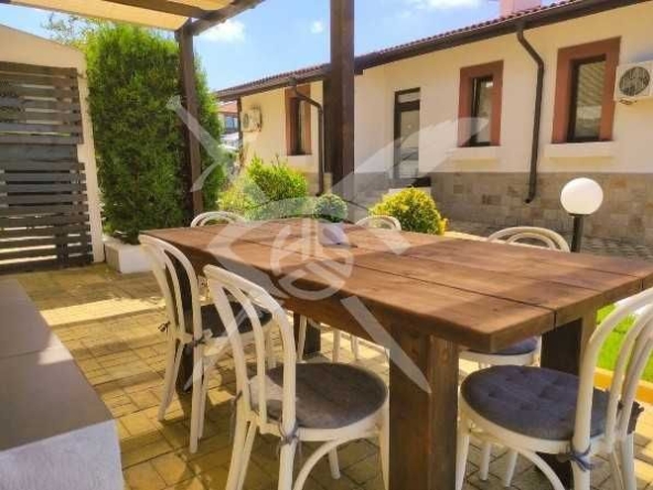 Къща в с. Лозенец, Област Бургас - 144 кв.м за 673 €/кв.м - Снимка #1