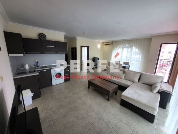 Двустаен апартамент в к.к. Слънчев бряг - 72 кв.м за 1264 €/кв.м - Снимка #1