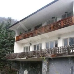 Хотел в Кричим - 3100 кв.м за 217 €/кв.м - Снимка #1