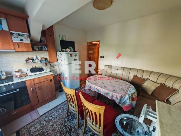 Двустаен апартамент в Бургас, Славейков - 68 кв.м за 1927 €/кв.м - Снимка #1