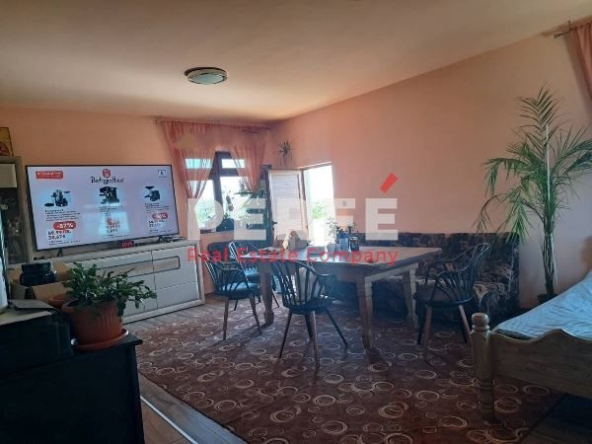 Къща в Бургас, Меден рудник - зона Б - 206 кв.м за 874 €/кв.м - Снимка #1