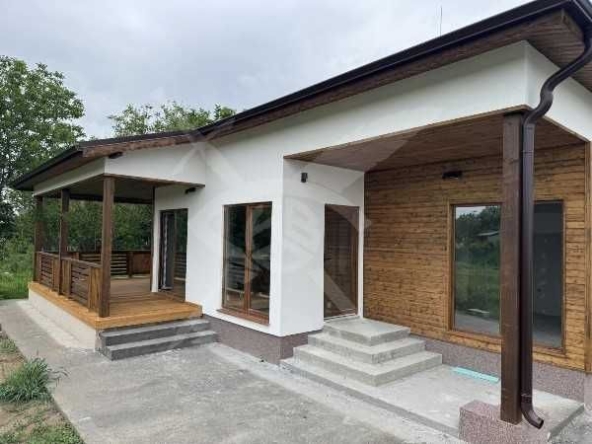 Къща в с. Цалапица, Област Пловдив - 128 кв.м за 1547 €/кв.м - Снимка #1