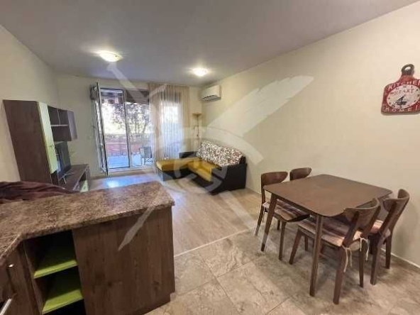 Двустаен апартамент в Бургас, Сарафово - 79 кв.м за 1583 €/кв.м - Снимка #1