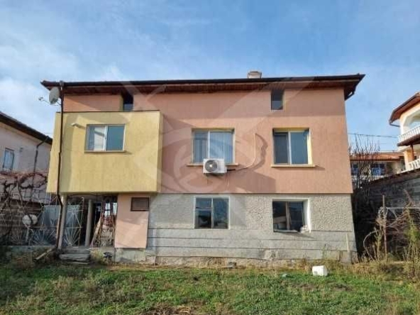 Къща в Хисаря - 308 кв.м за 265 €/кв.м - Снимка #1