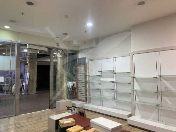 Дава се под наем Магазин в Пловдив, Център - 65 кв.м за 498.27 € - Снимка #1