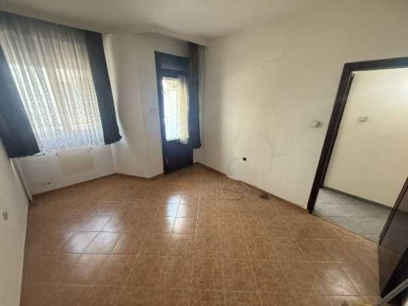 Тристаен апартамент в Пловдив, Мараша - 96 кв.м за 957 €/кв.м - Снимка #1