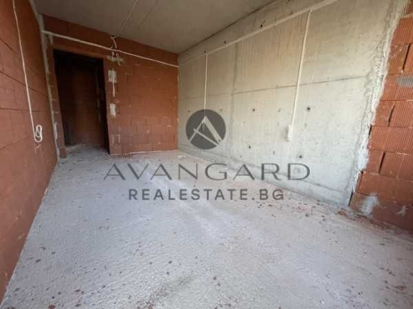 Двустаен апартамент в Пловдив, Кършияка - 77 кв.м за 1023 €/кв.м - Снимка #1