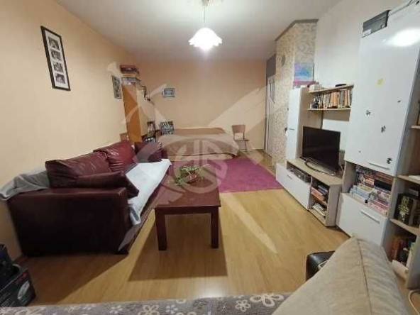Двустаен апартамент в Бургас, Славейков - 65 кв.м за 1138 €/кв.м - Снимка #1