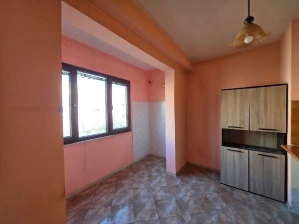Тристаен апартамент в Пловдив, Кючук Париж - 60 кв.м за 987 €/кв.м - Снимка #1