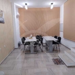 Дава се под наем Офис в Пловдив, Център - 40 кв.м за 398.82 € - Снимка #1