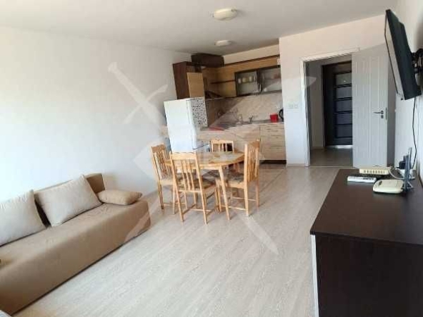 Двустаен апартамент в Поморие - 70 кв.м за 991 €/кв.м - Снимка #1