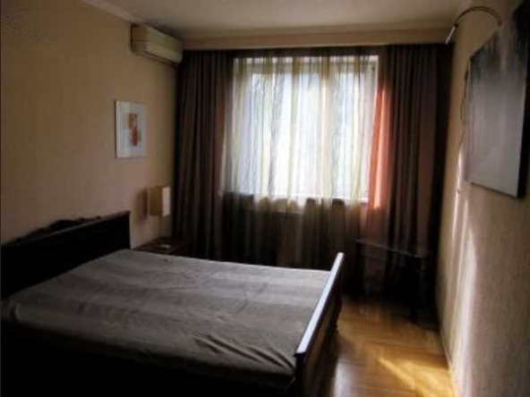Дава се под наем Двустаен апартамент в София, Банишора - 48 кв.м за 508.47 € - Снимка #1
