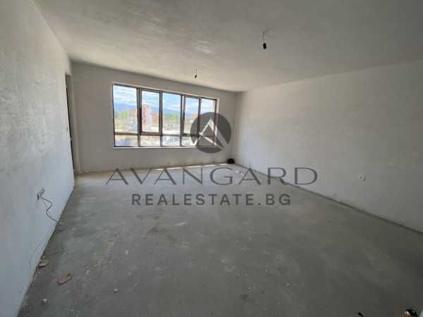 Двустаен апартамент в Пловдив, Христо Смирненски - 78 кв.м за 1180 €/кв.м - Снимка #1