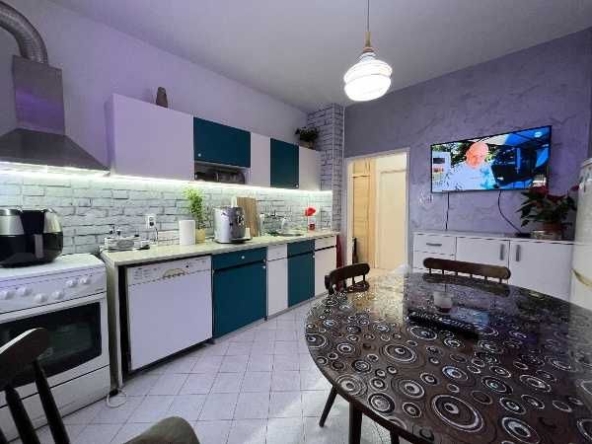 Тристаен апартамент в Пловдив, Кършияка - 86 кв.м за 1861 €/кв.м - Снимка #1