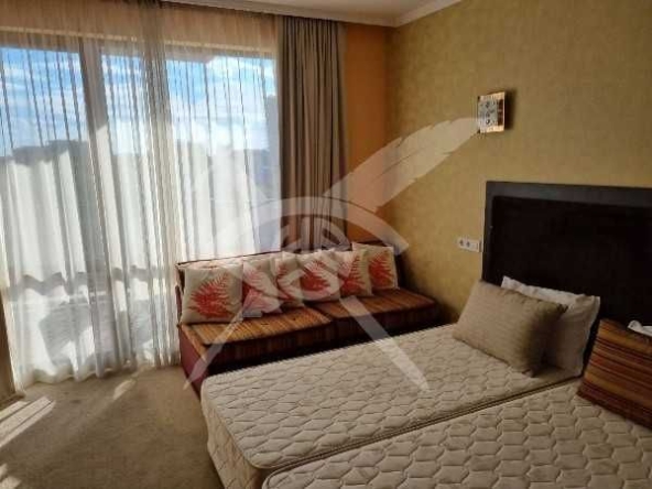 Двустаен апартамент в к.к. Слънчев бряг - 76 кв.м за 665 €/кв.м - Снимка #1