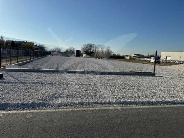 Парцел в София, Хладилника - 6200 кв.м за 85 €/кв.м - Снимка #1