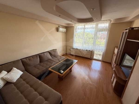 Тристаен апартамент в Пловдив, Център - 76 кв.м за 1644 €/кв.м - Снимка #1
