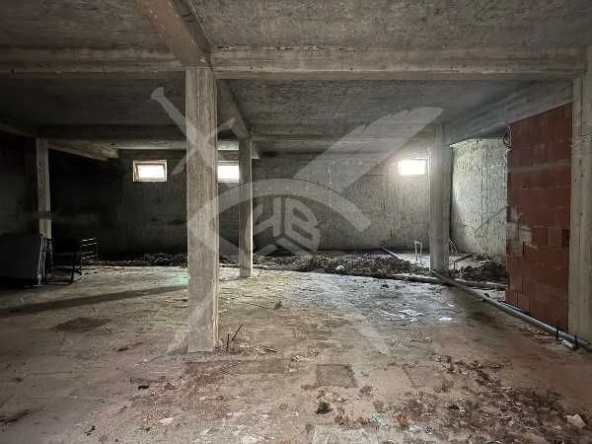 Промишлена сграда в Китен - 248 кв.м за 230 €/кв.м - Снимка #1
