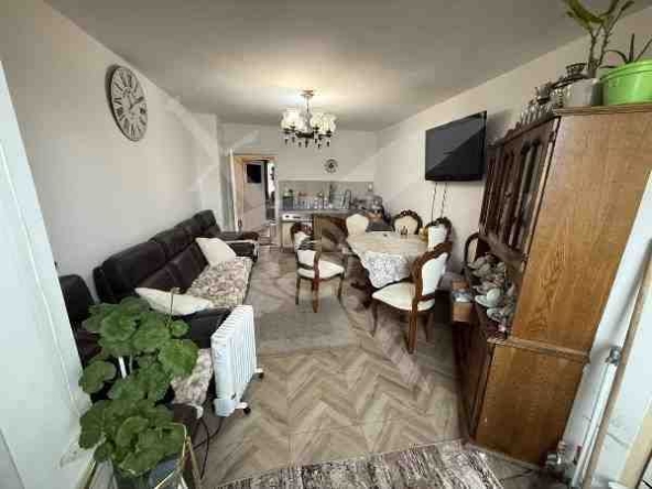 Тристаен апартамент в Бургас, Меден рудник - зона В - 94 кв.м за 733 €/кв.м - Снимка #1