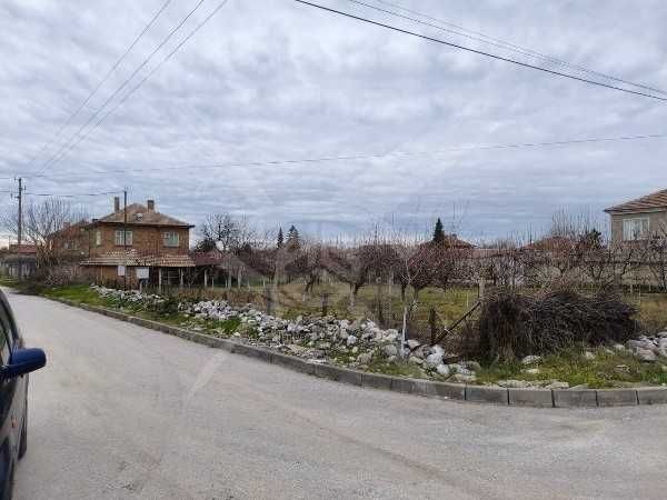 Парцел в с. Катуница, Област Пловдив - 970 кв.м за 42 €/кв.м - Снимка #1