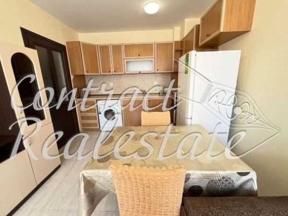Дава се под наем Двустаен апартамент в Варна, Аспарухово - 65 кв.м за 398.82 € - Снимка #1
