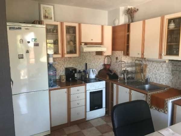 Двустаен апартамент в Пловдив, Център - 72 кв.м за 2084 €/кв.м - Снимка #1