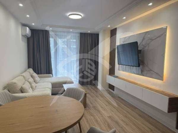 Дава се под наем Тристаен апартамент в Пловдив, Тракия - 105 кв.м за 747.66 € - Снимка #1