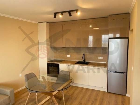 Дава се под наем Двустаен апартамент в Варна, м-т Пчелина - 50 кв.м за 548.25 € - Снимка #1