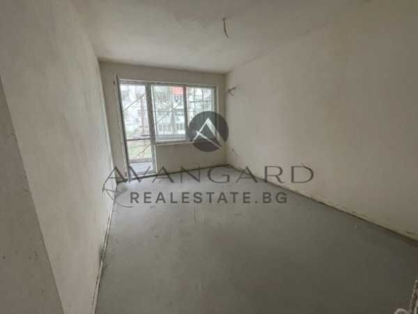 Двустаен апартамент в Пловдив, Кършияка - 77 кв.м за 538 €/кв.м - Снимка #1