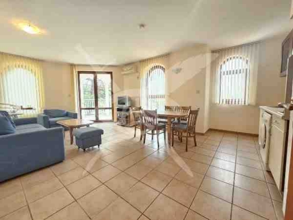 Тристаен апартамент в к.к. Слънчев бряг - 116 кв.м за 484 €/кв.м - Снимка #1