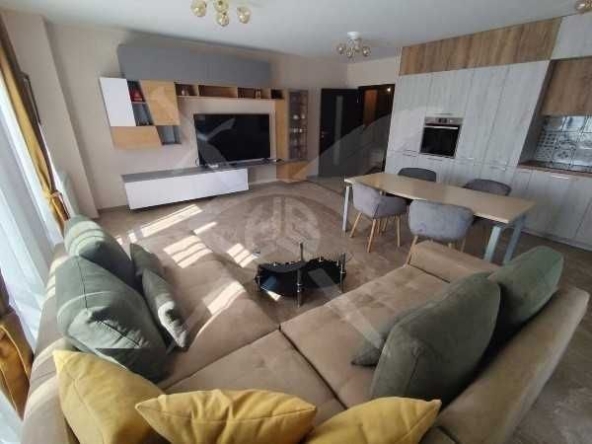Многостаен апартамент в Пловдив, Център - 157 кв.м за 1936 €/кв.м - Снимка #1