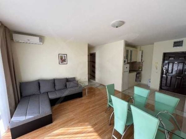Тристаен апартамент в к.к. Слънчев бряг - 97 кв.м за 461 €/кв.м - Снимка #1