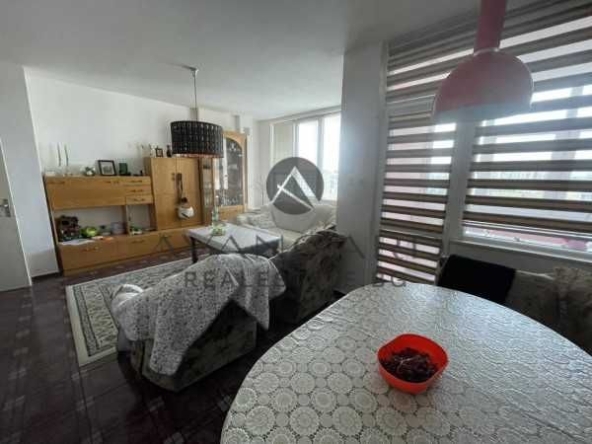 Тристаен апартамент в Пловдив, Тракия - 87 кв.м за 1525 €/кв.м - Снимка #1