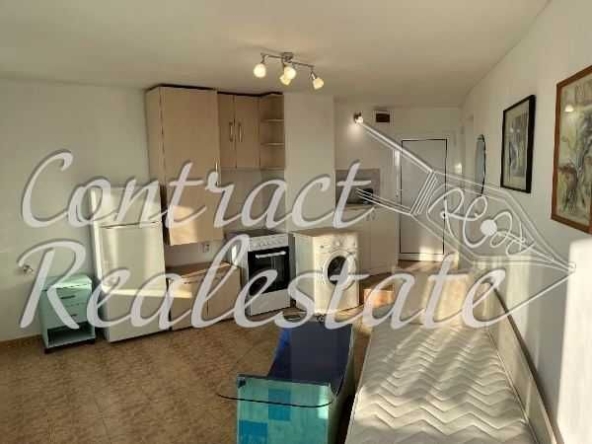 Дава се под наем Едностаен апартамент в Варна, Левски - 40 кв.м за 306 € - Снимка #1