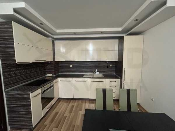 Дава се под наем Двустаен апартамент в Варна, Левски - 75 кв.м за 747.66 € - Снимка #1
