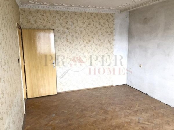 Многостаен апартамент в Велико Търново, Бузлуджа - 110 кв.м за 1000 €/кв.м - Снимка #1